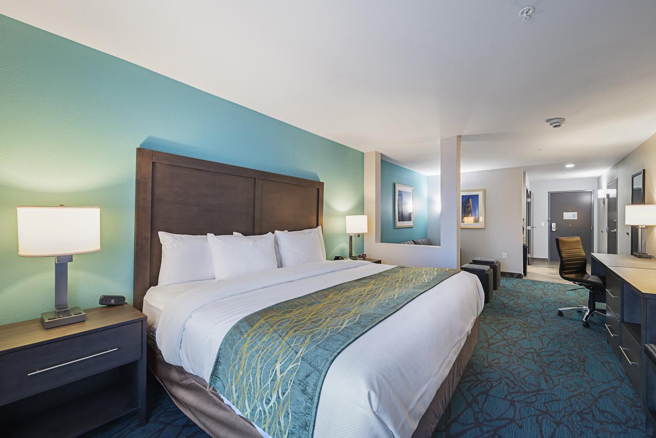 Comfort Inn & Suites Oklahoma City Near Bricktown Εξωτερικό φωτογραφία
